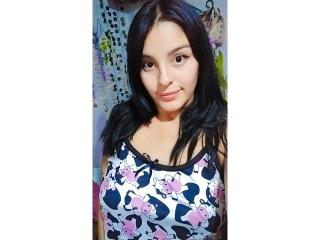 TalianaSquirt - Live sex cam - 23626777