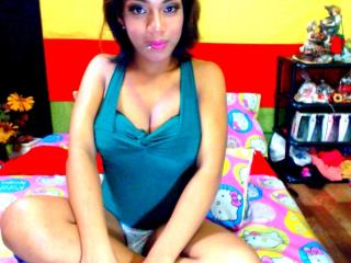 AsianJolieWapak - Live cam x with this brown hair Transsexual 