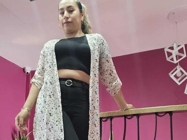 AliceDussan - Live sex cam - 23631737