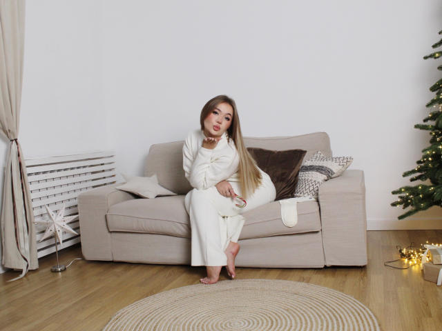 StacyYellig - Live sex cam - 23633497