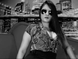 SteelDoll69 - Sexe cam en vivo - 2363596