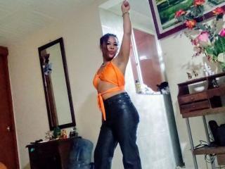 LiaSwayer - Live sex cam - 23638173
