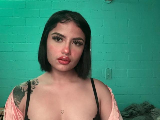 PixieeLove - Live porn &amp; sex cam - 23639245