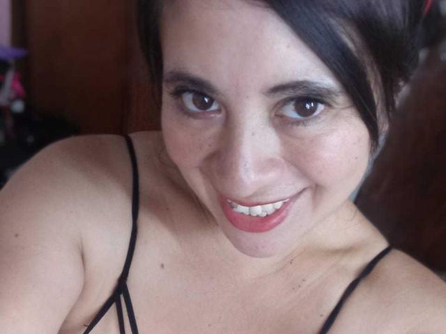 MelisaMiller - Live sex cam - 23642653