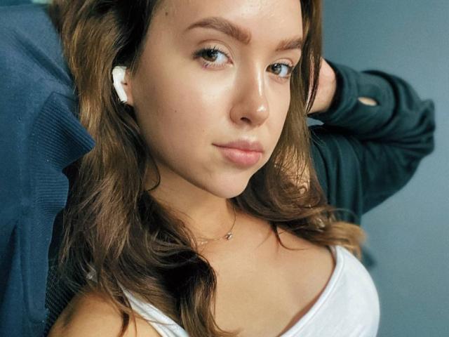 ClioAir - Live sex cam - 23644805