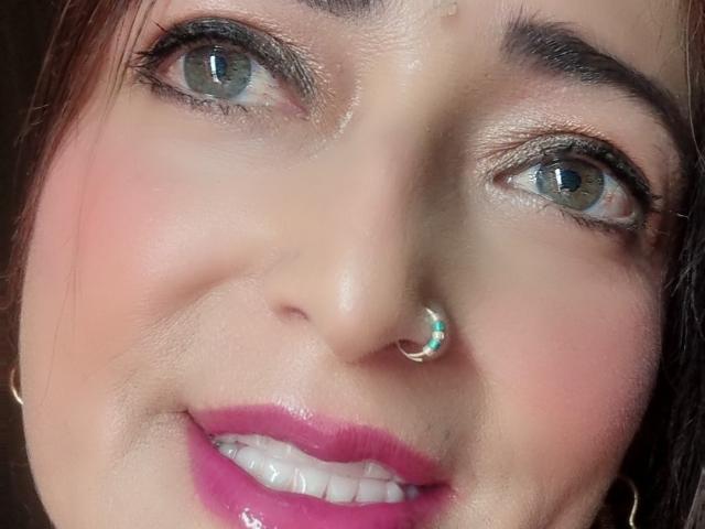 AlessadraJones - Live sex cam - 23646021