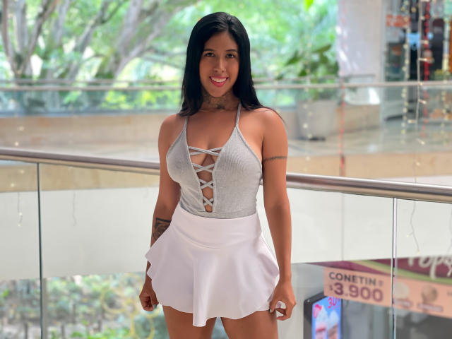 Chanelly - Live sex cam - 23648345