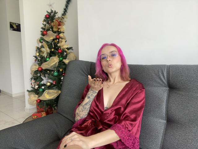 SarahRousen - Live sex cam - 23648601