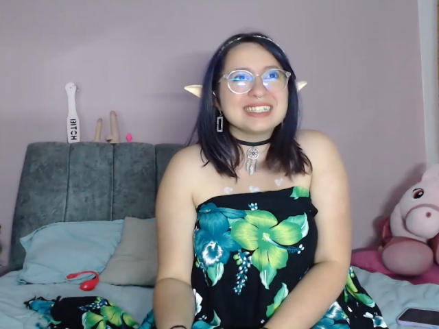 CinthiaWein - Live sex cam - 23649397