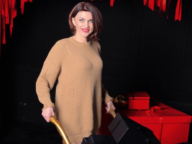 LisaTreds - Live sexe cam - 23654061