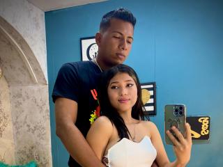 JonesAndJuly - Sexe cam en vivo - 23654649