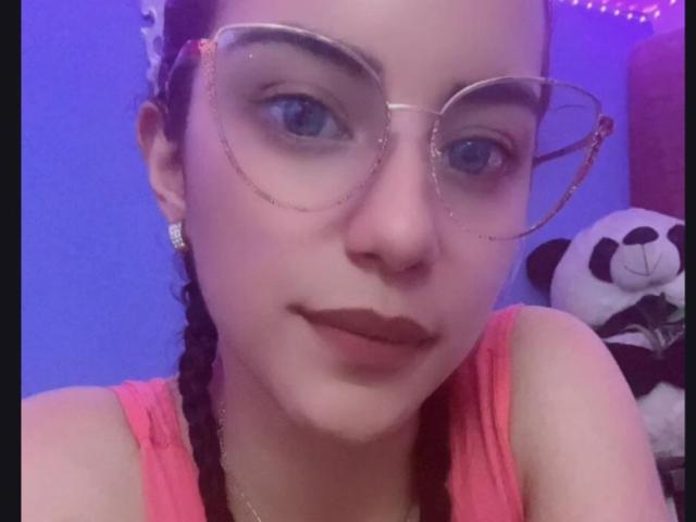 Arenne - Live sex cam - 23654917