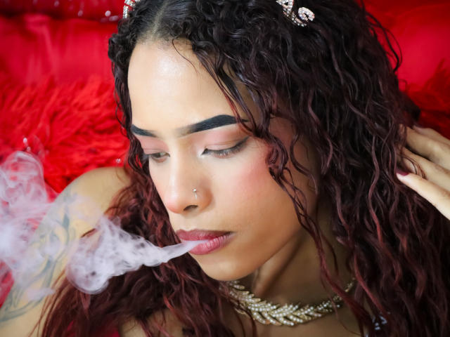 EvelynColinss - Live sex cam - 23657713