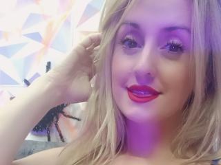 MaiaBrown - Live sex cam - 23658937