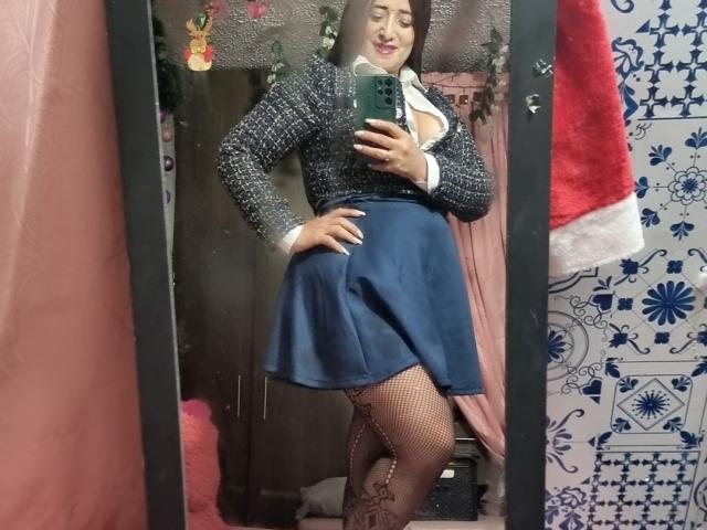AlessadraJones - Live sex cam - 23659577