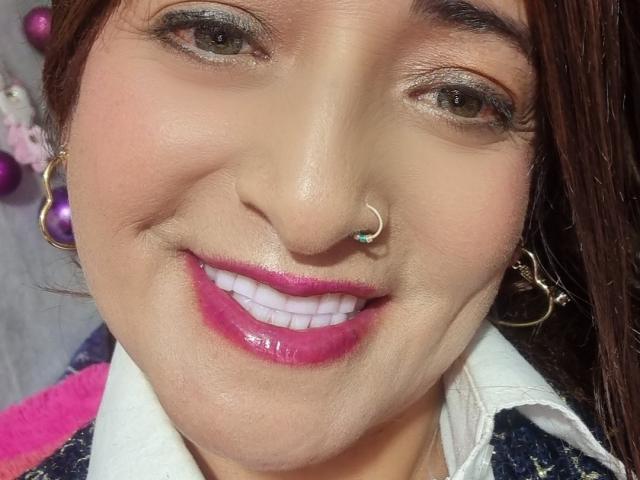 AlessadraJones - Live porn &amp; sex cam - 23659585