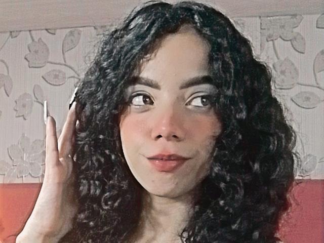 EmmaCowperr - Live sexe cam - 23660797
