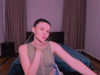 yum-yum-hot - Live Sex Cam - 23661509