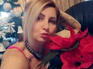 ChaudeEvely - Sexe cam en vivo - 23662817