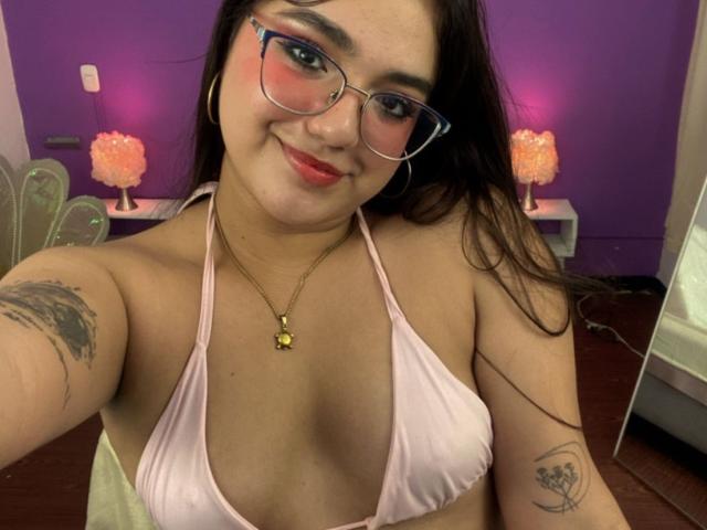 VictoriaSaens - Live porn &amp; sex cam - 23664721