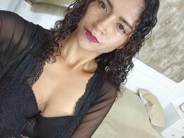 EmmaWod - Live porn &amp; sex cam - 23666529