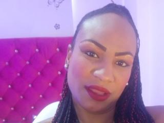 CamilaGilias - Live sex cam - 23666577