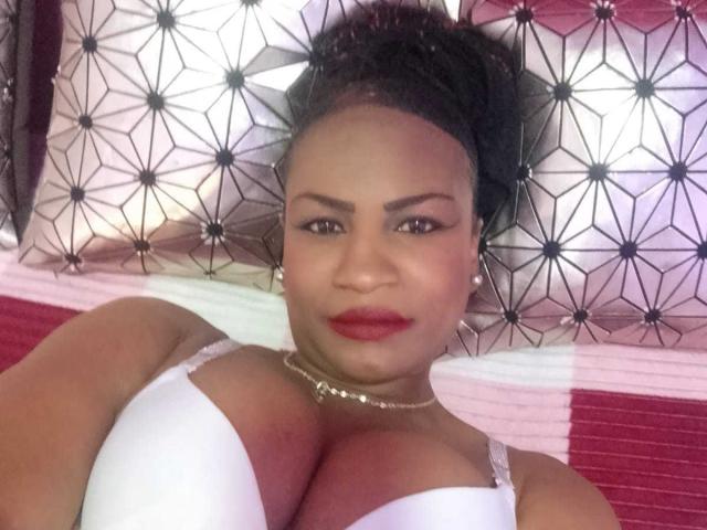 CamilaGilias - Sexe cam en vivo - 23666629