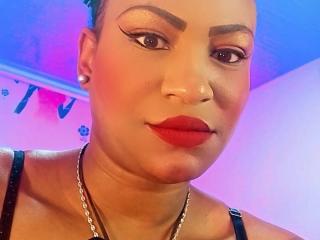 CamilaGilias - Live sex cam - 23666717