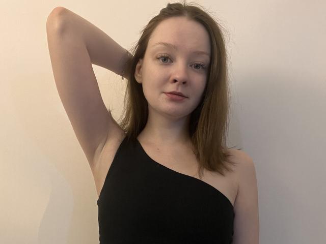 RadiantsLoves - Live sex cam - 23670761