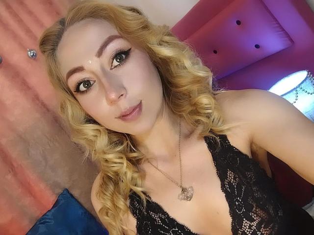 DouceKhrystine - Live porn &amp; sex cam - 23670937