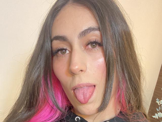 JazzeRusot - Live porn &amp; sex cam - 23673821