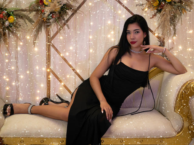 DaphneGrayx - Live sex cam - 23674117