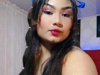 ZoeBianchi - Live porn &amp; sex cam - 23675565