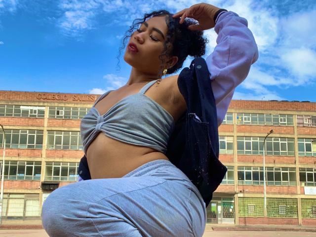 SophieSonyas - Sexe cam en vivo - 23675729