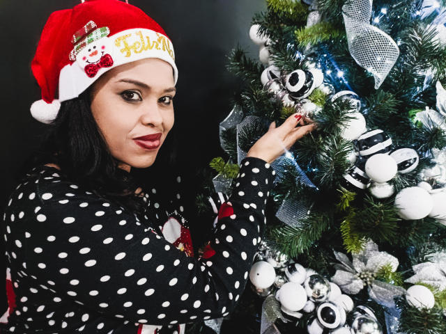 ValeriaaMontoya - Sexe cam en vivo - 23682473