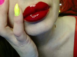 MirandaHott69 - Live Sex Cam - 23684397