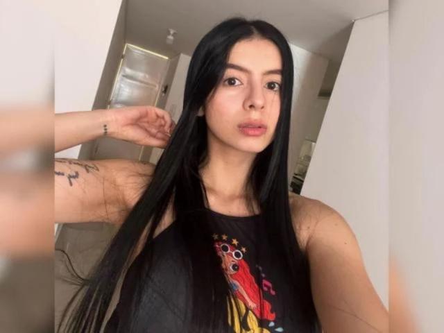 IsabellaJames - Live porn &amp; sex cam - 23684709