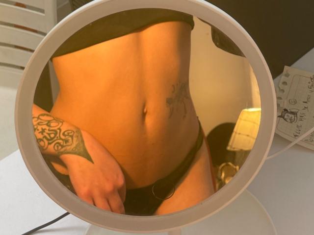 Dafnewills - Live sex cam - 23685969