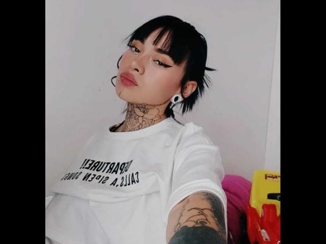 HannaMonth - Live porn &amp; sex cam - 23686309