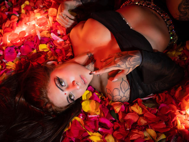 CoriPaige - Live sex cam - 23686457