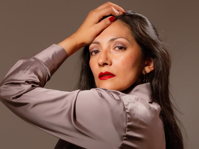 SexyLatinMadura - сексуальная веб-камера в реальном времени - 23688241