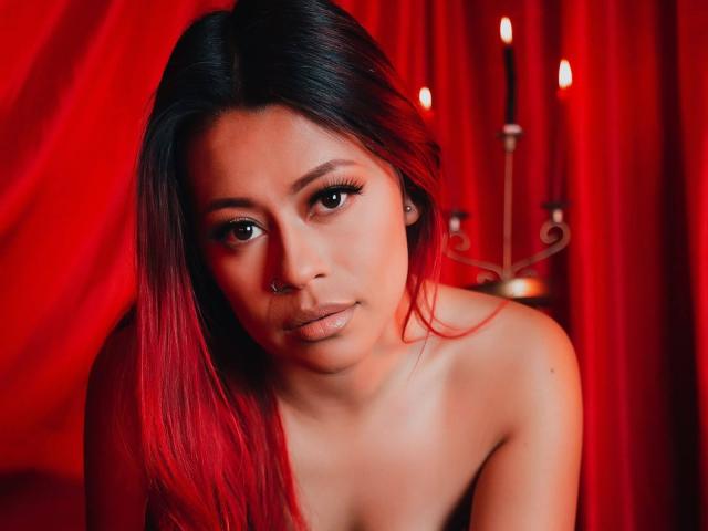 DakotaCrabs - Live sex cam - 23689513