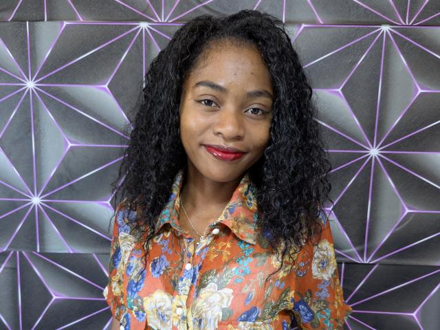 TaniaOhSeven - Live sex cam - 23691309