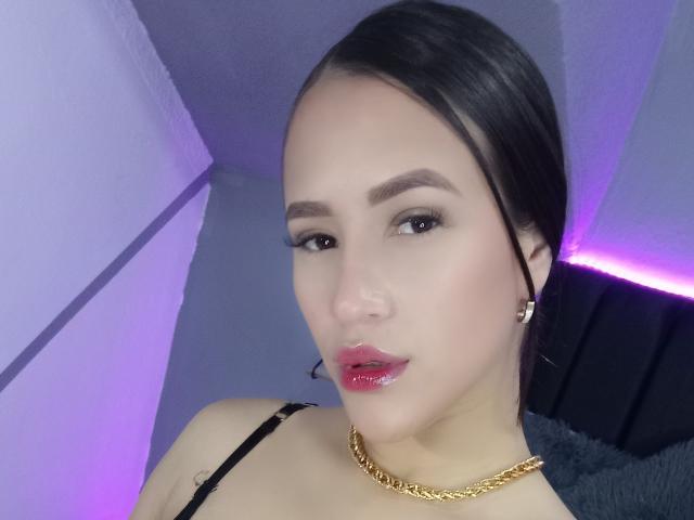 BeckaTheas - Live sex cam - 23700661