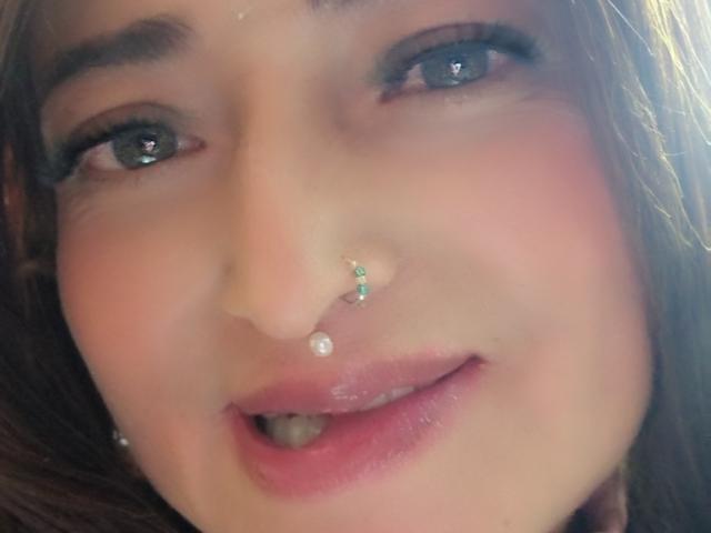 AlessadraJones - Live sex cam - 23702525