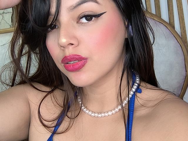 LianeBohn - Live Sex Cam - 23702841