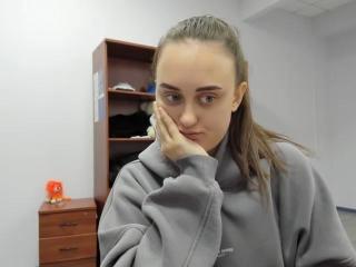 Halisa - Live Sex Cam - 23705933