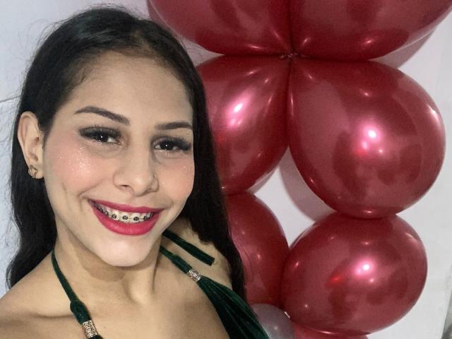 SecretsOfRoomies - Sexe cam en vivo - 23706257