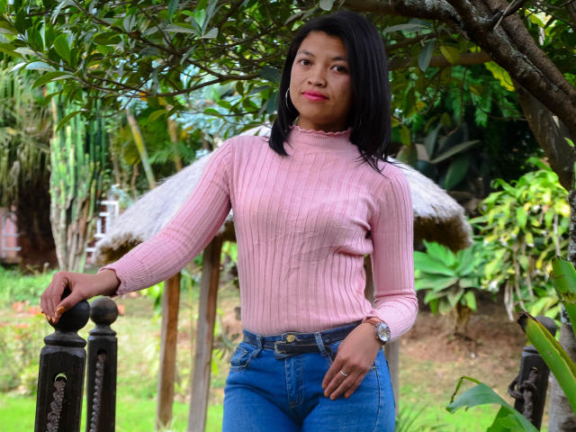 LuciaHott - Sexe cam en vivo - 23706817