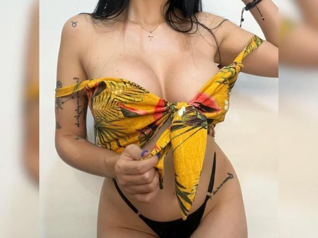 IsabellaJames - Sexe cam en vivo - 23708133